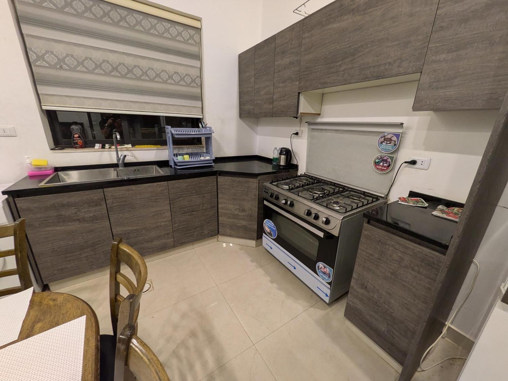 Aeropuerta Mini Villa - Private Layover Near Amman Airport Al Qastal Eksteriør bilde