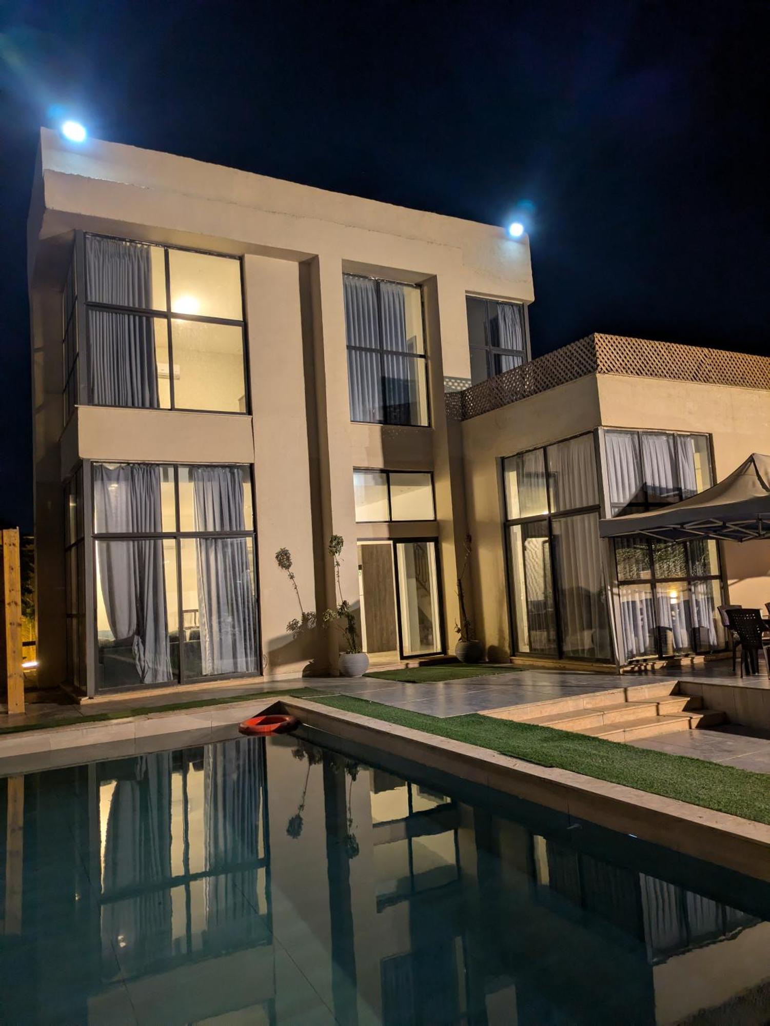 Aeropuerta Mini Villa - Private Layover Near Amman Airport Al Qastal Eksteriør bilde